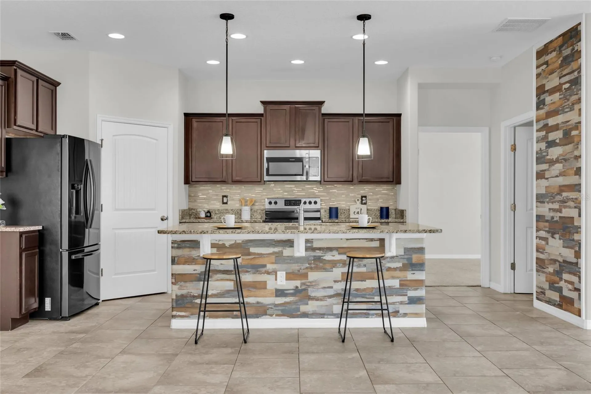 144 Waterside Circle Winter Haven FL 33880