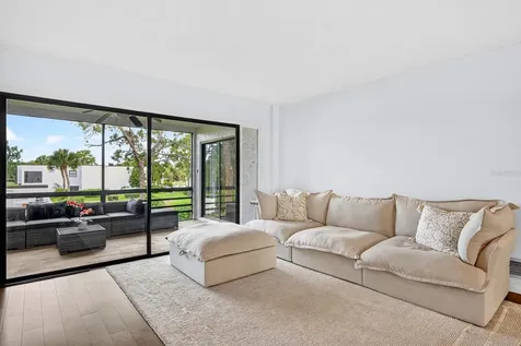 5030 Marsh Field Road Sarasota FL 34235