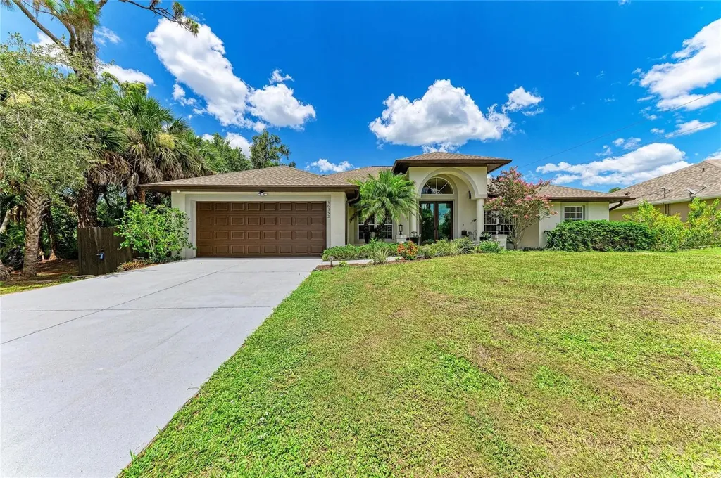 16352 Chicopee Avenue Port Charlotte FL 33954
