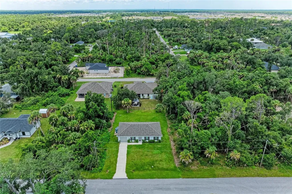 16352 Chicopee Avenue Port Charlotte FL 33954