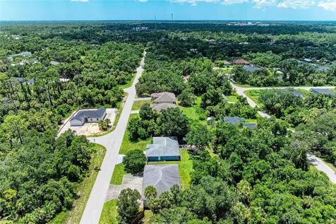 16352 Chicopee Avenue Port Charlotte FL 33954