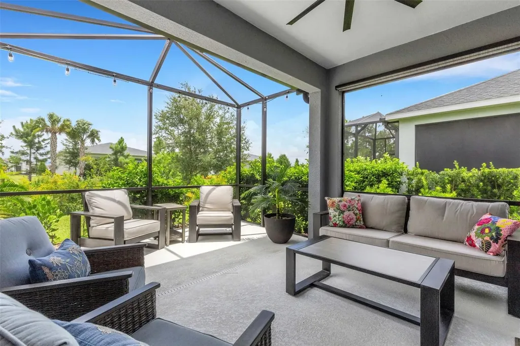4661 Willow Bend Avenue Parrish FL 34219