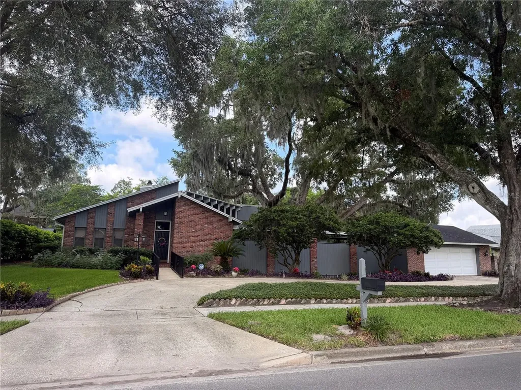 924 Ridgecrest Road Orlando FL 32806