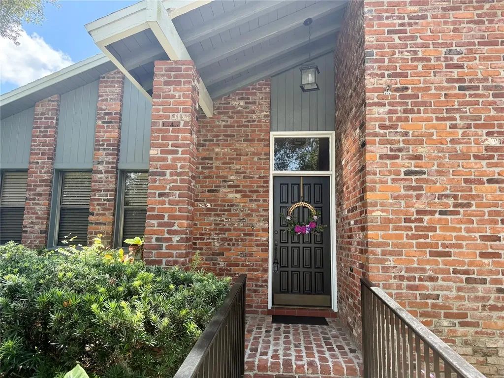 924 Ridgecrest Road Orlando FL 32806