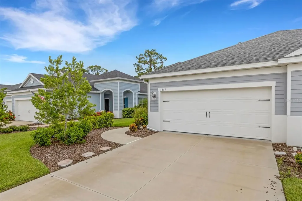 4657 Willow Bend Avenue Parrish FL 34219