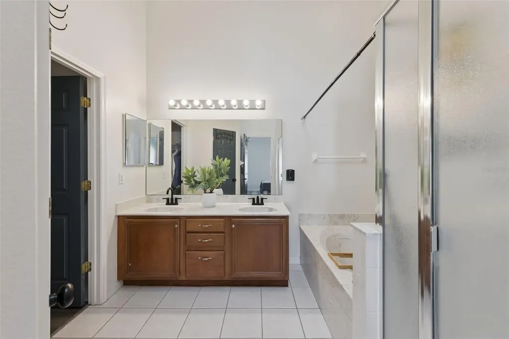 6629 Winder Oaks Boulevard Orlando FL 32819