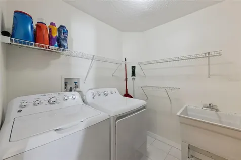 6629 Winder Oaks Boulevard Orlando FL 32819