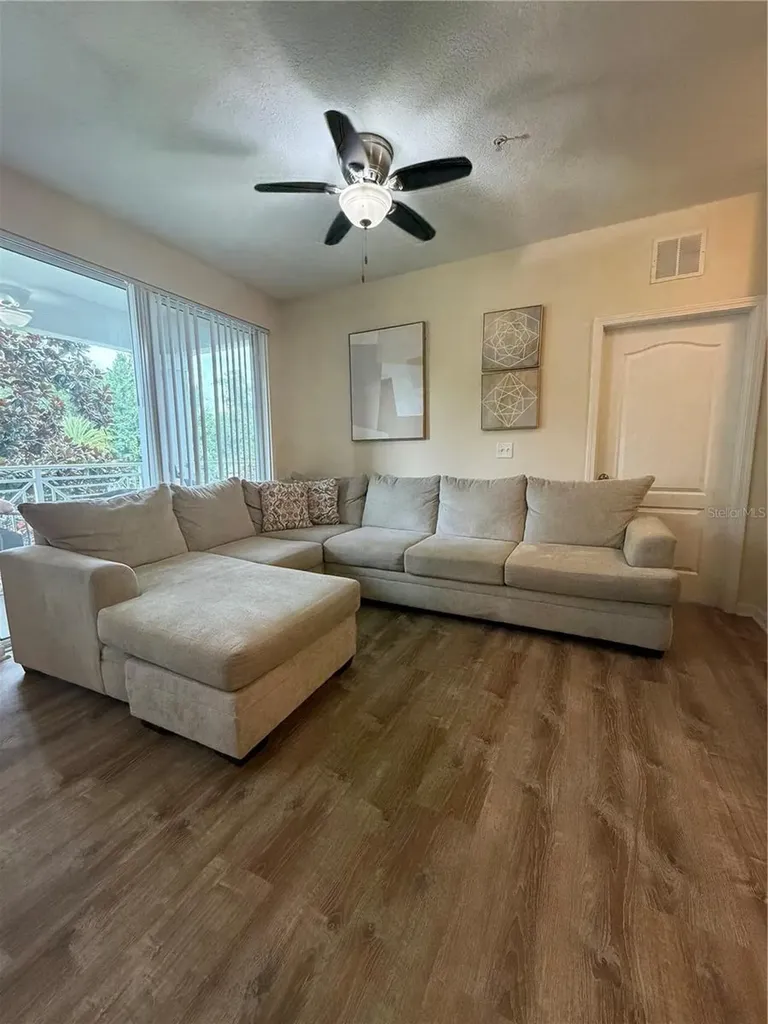 5254 Cane Island Loop Kissimmee FL 34746