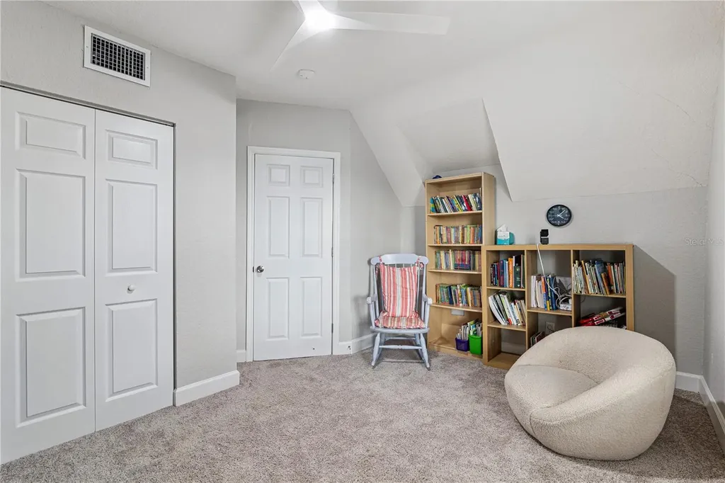 732 E Orange Avenue Eustis FL 32726