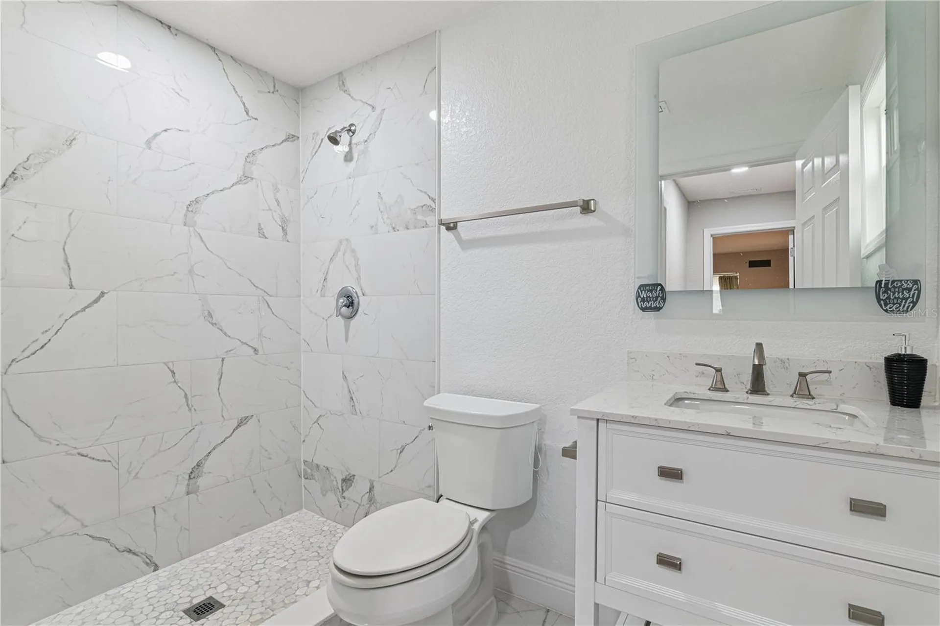 732 E Orange Avenue Eustis FL 32726