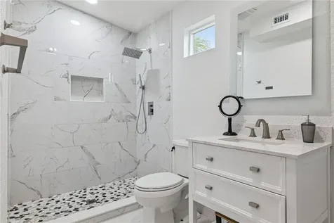732 E Orange Avenue Eustis FL 32726