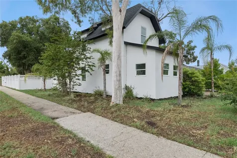 732 E Orange Avenue Eustis FL 32726