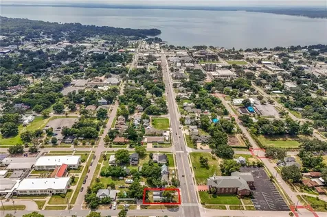 732 E Orange Avenue Eustis FL 32726