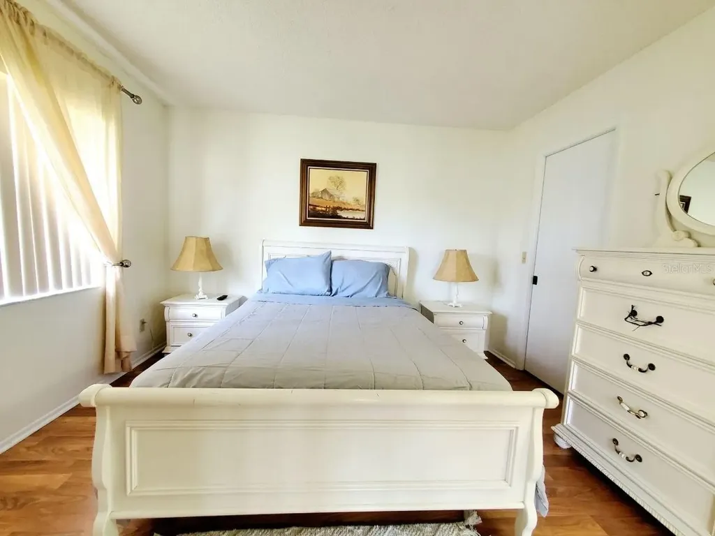 20 Woodlake Place Oldsmar FL 34677