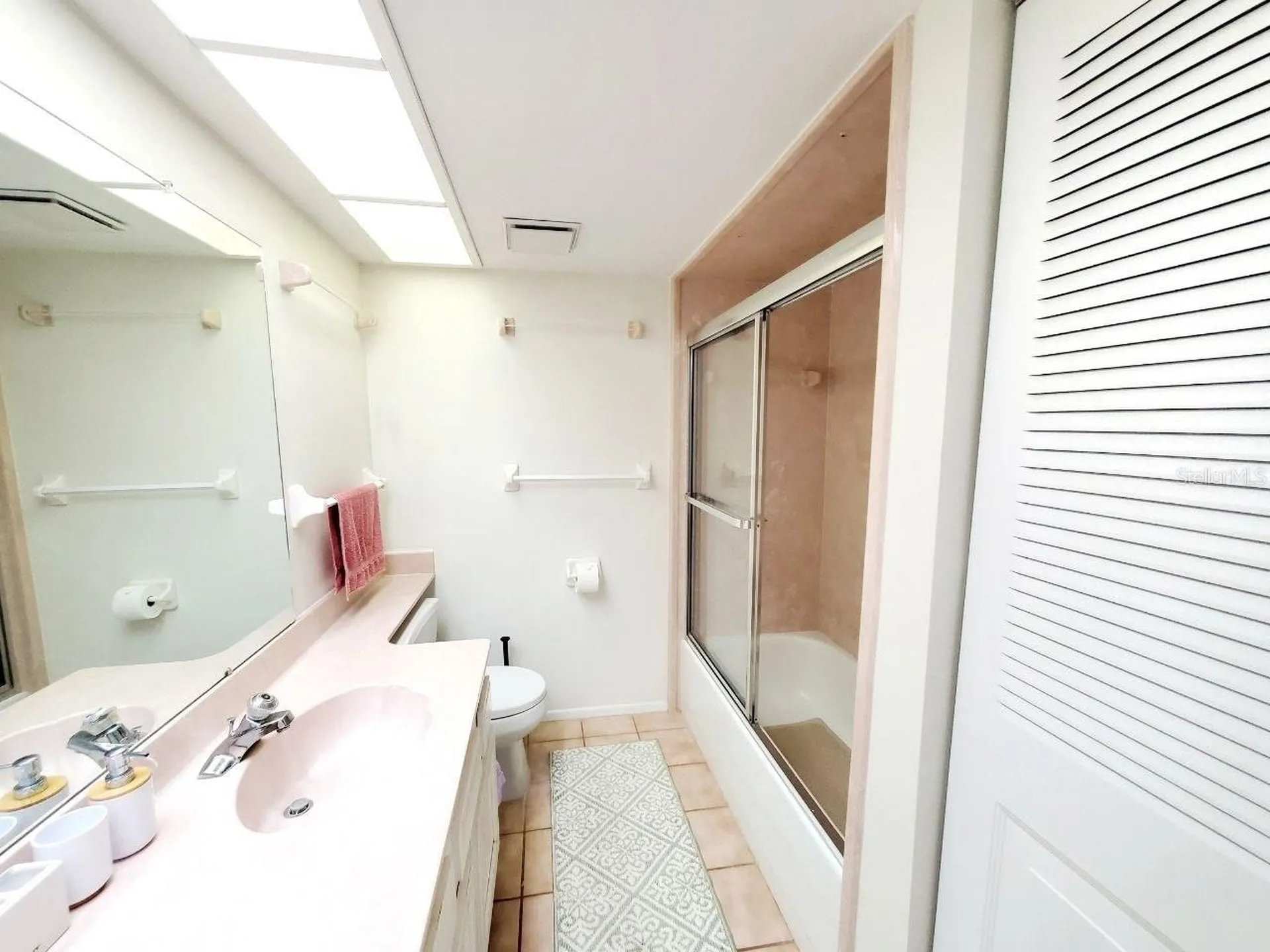 20 Woodlake Place Oldsmar FL 34677