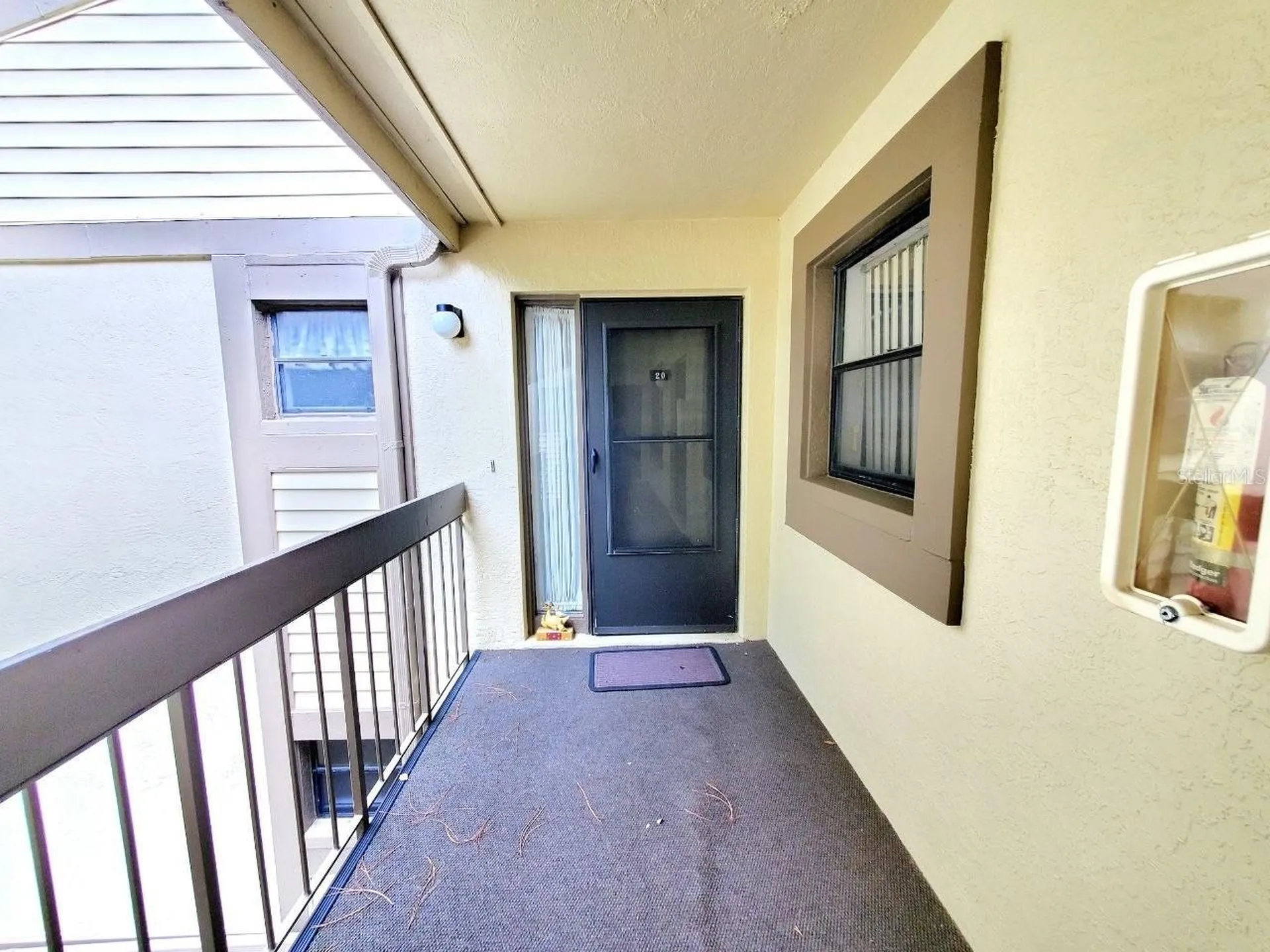 20 Woodlake Place Oldsmar FL 34677