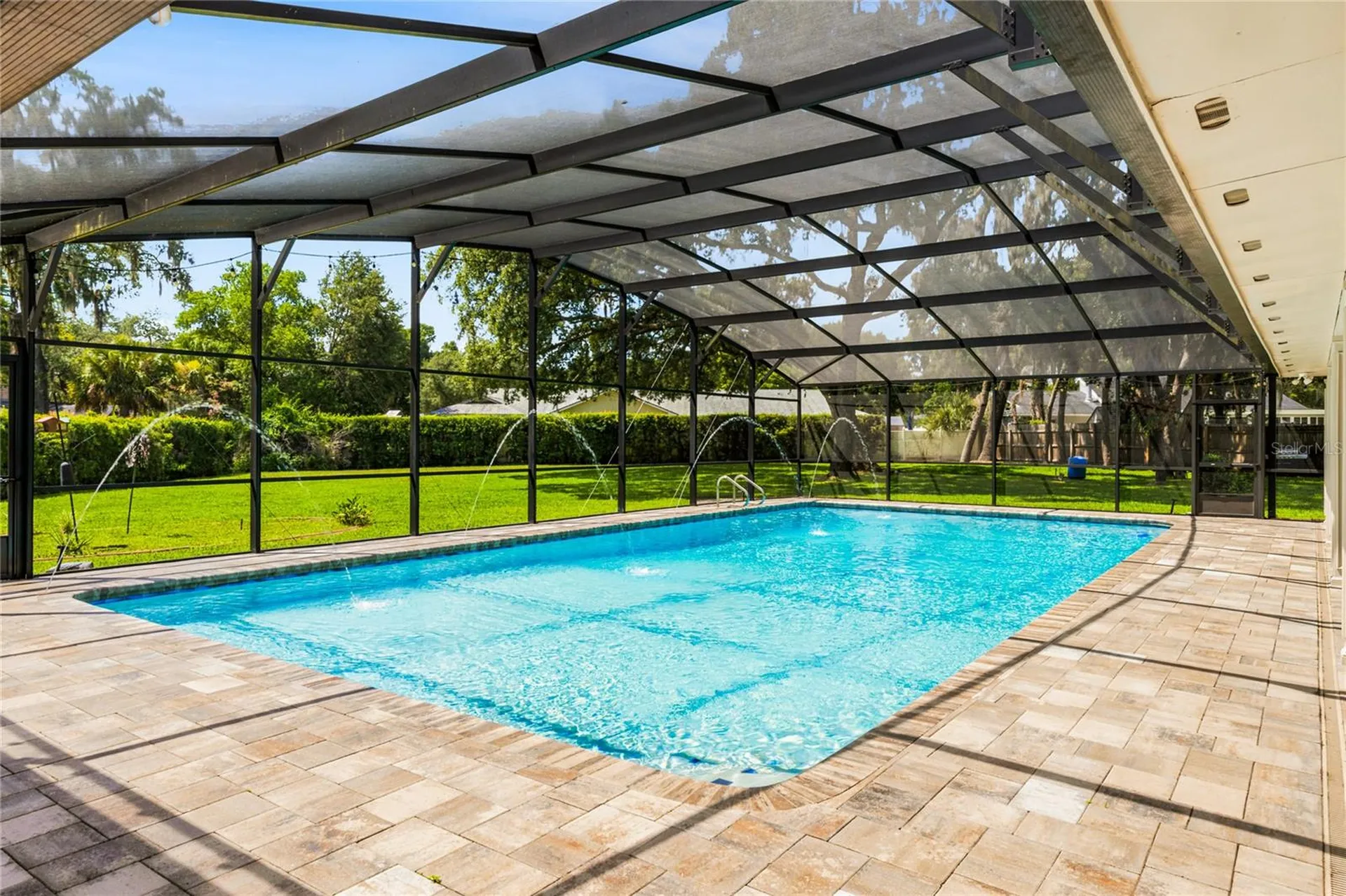 111 Little Oak Lane Altamonte Springs FL 32714