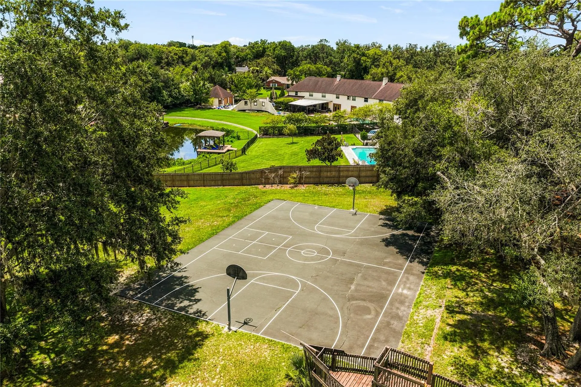 111 Little Oak Lane Altamonte Springs FL 32714