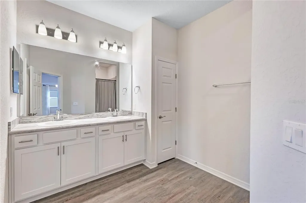 5447 Pine Lilly Drive St Cloud FL 34771
