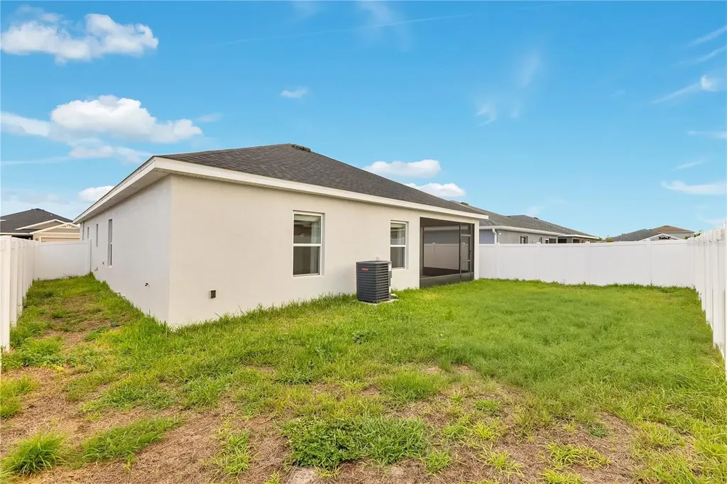 5447 Pine Lilly Drive St Cloud FL 34771