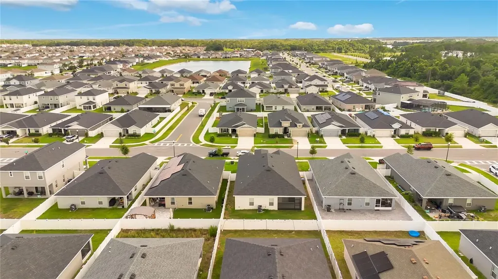 5447 Pine Lilly Drive St Cloud FL 34771