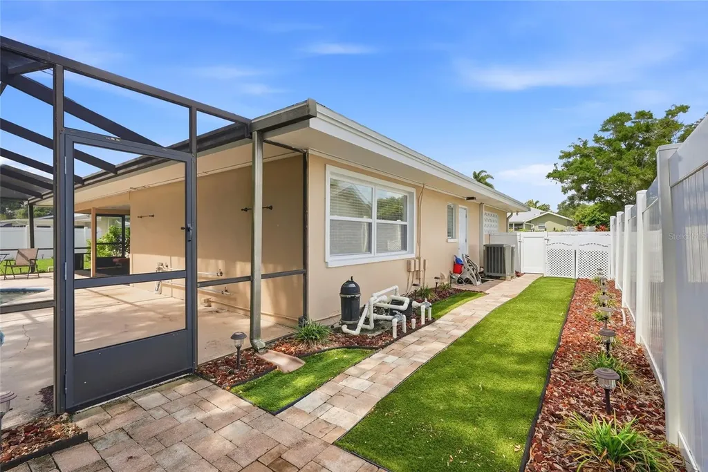 1417 Fairfield Drive Clearwater FL 33764