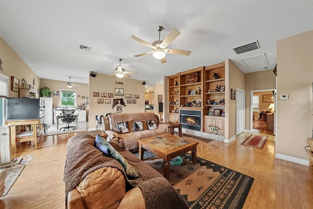 36304 Tomkow Lane Dade City FL 33523