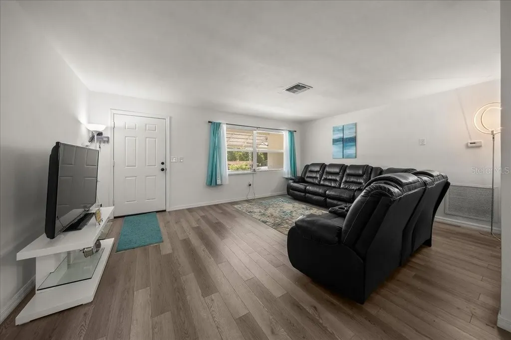 30 N Lincoln Avenue Beverly Hills FL 34465