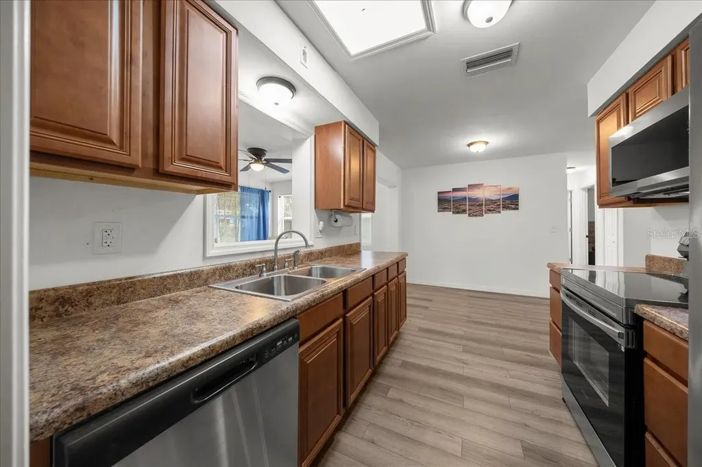 30 N Lincoln Avenue Beverly Hills FL 34465