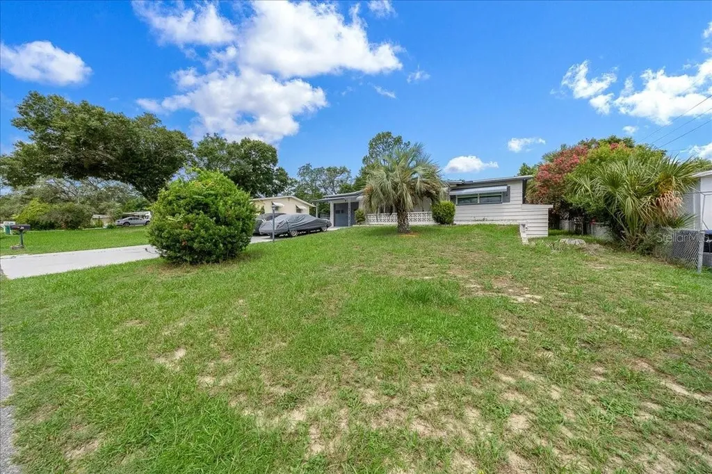 30 N Lincoln Avenue Beverly Hills FL 34465