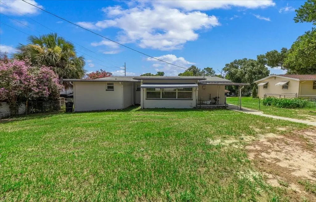 30 N Lincoln Avenue Beverly Hills FL 34465
