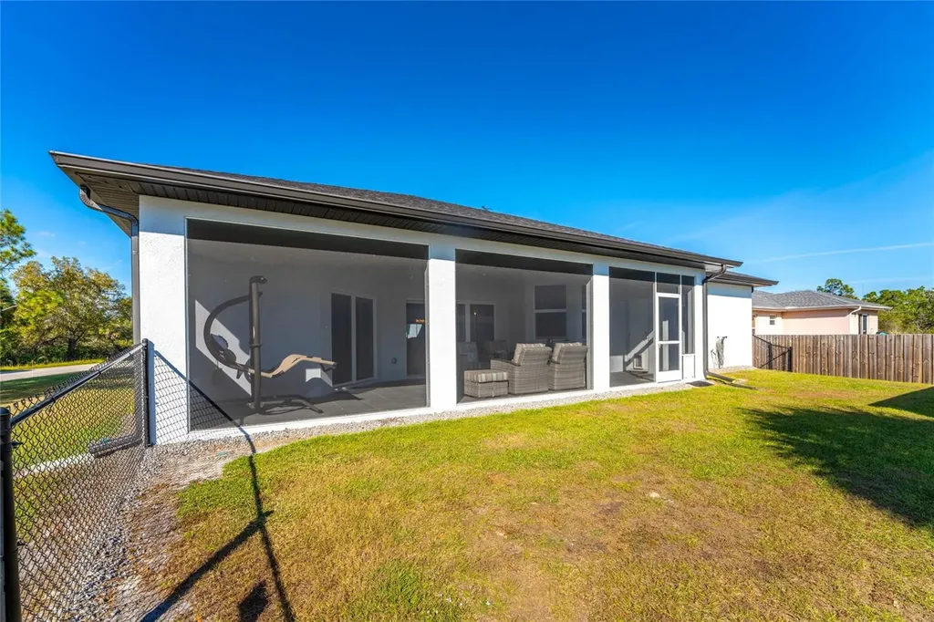 23387 Cedarton Avenue Punta Gorda FL 33980