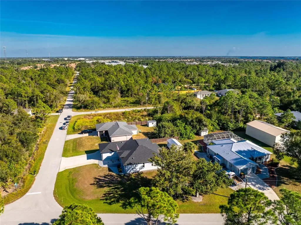 23387 Cedarton Avenue Punta Gorda FL 33980
