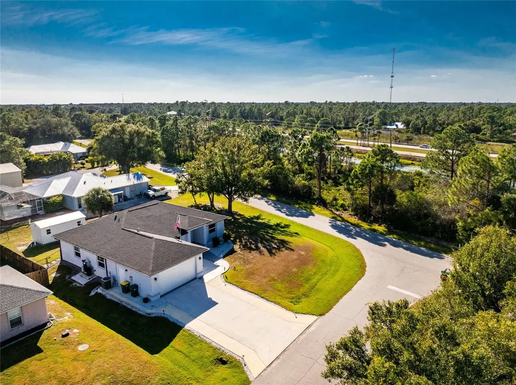23387 Cedarton Avenue Punta Gorda FL 33980