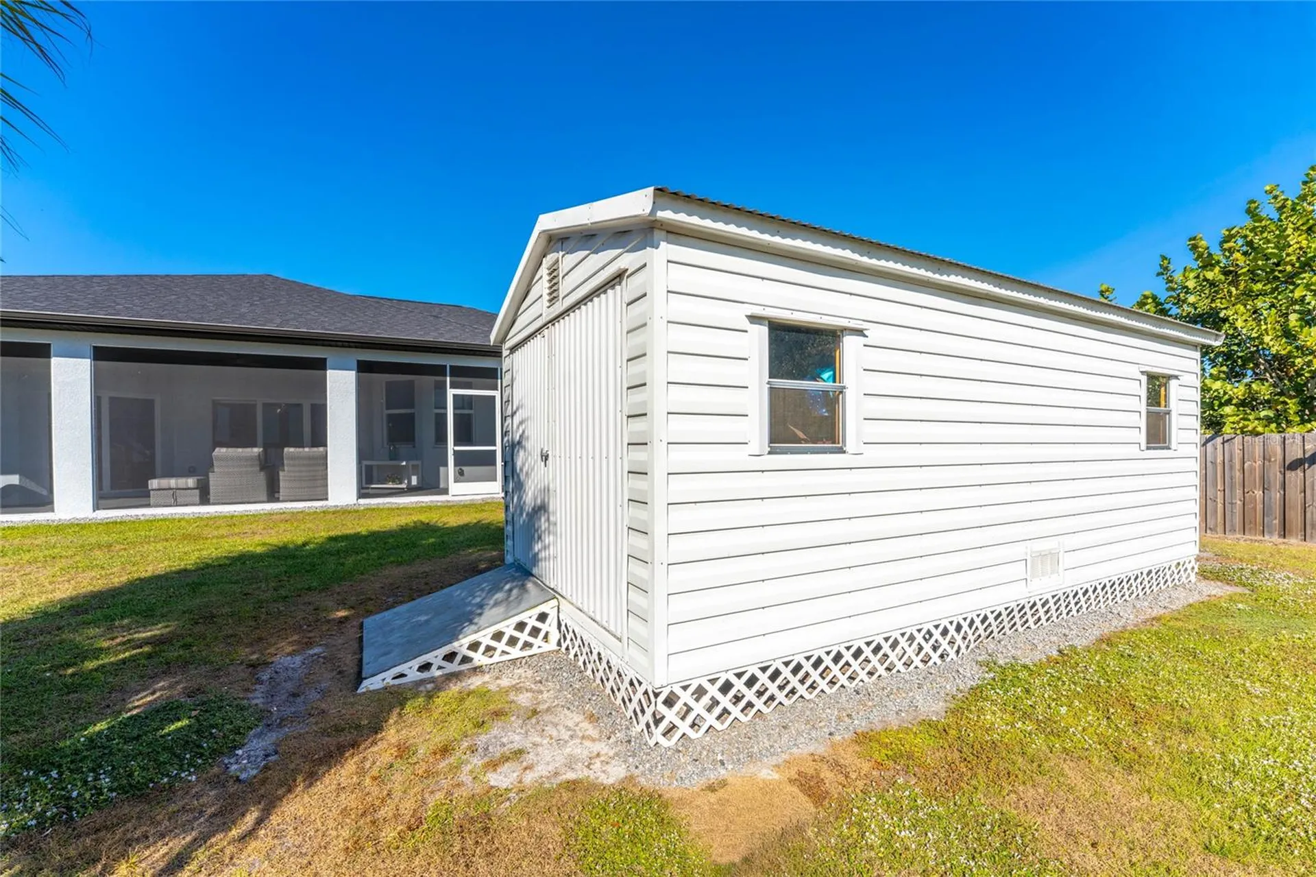 23387 Cedarton Avenue Punta Gorda FL 33980