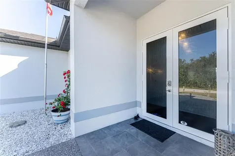 23387 Cedarton Avenue Punta Gorda FL 33980
