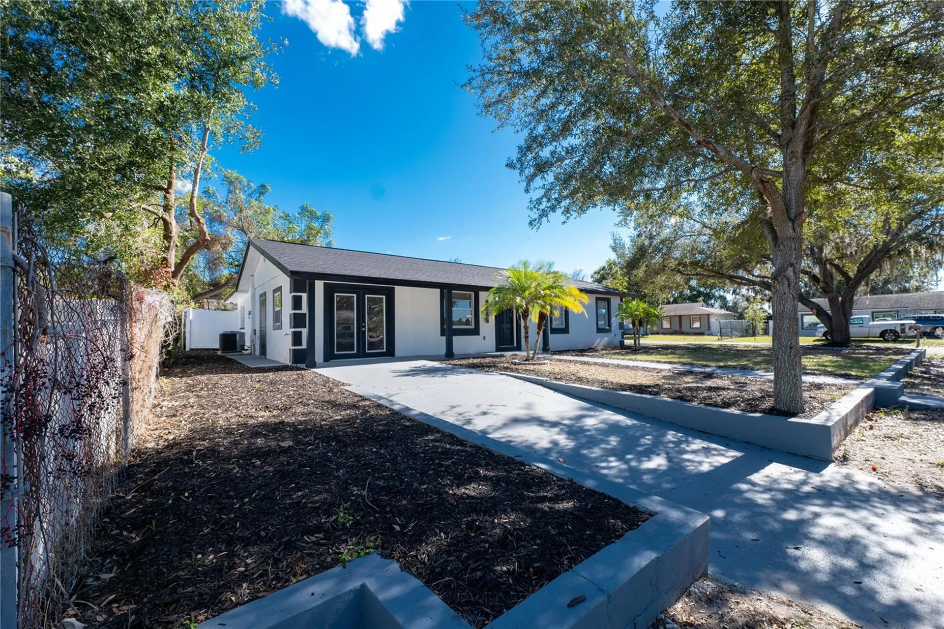 5248 King Street Zephyrhills FL 33542