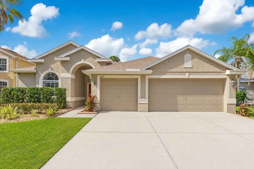3707 Moon Dancer Place St Cloud FL 34772
