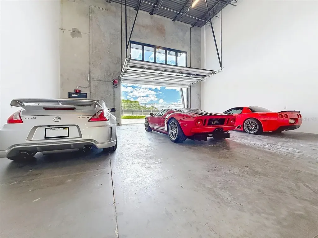 6500 Motor Enclave Way Tampa FL 33610