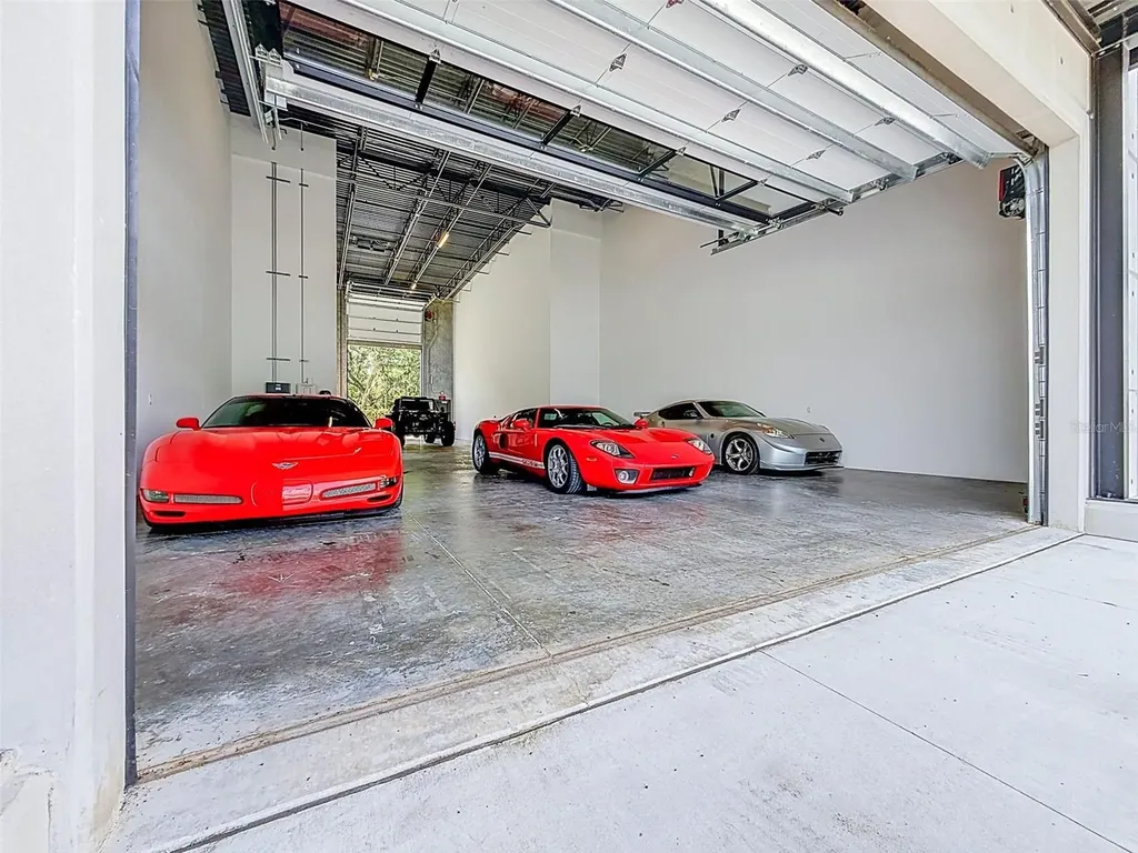 6500 Motor Enclave Way Tampa FL 33610