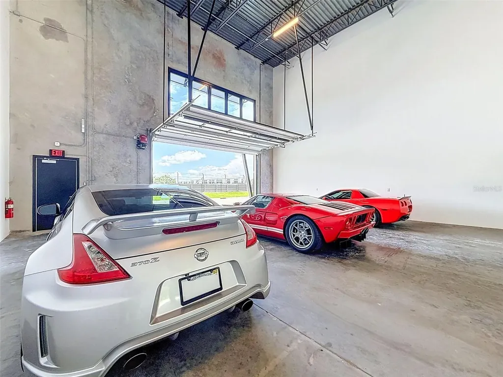 6500 Motor Enclave Way Tampa FL 33610