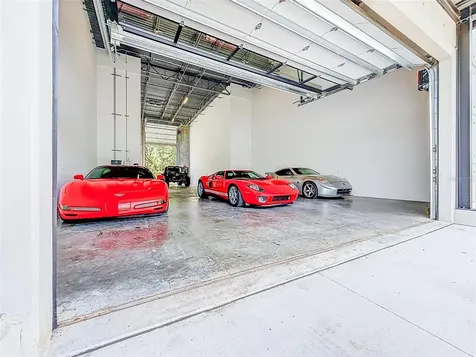 6500 Motor Enclave Way Tampa FL 33610
