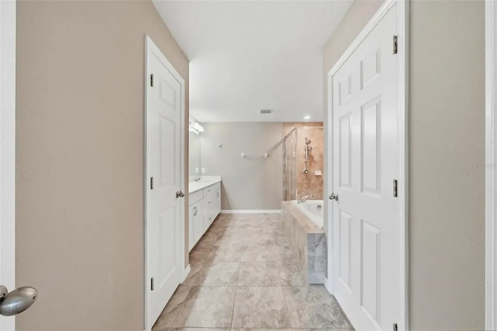18924 Ulmus Street Lutz FL 33558