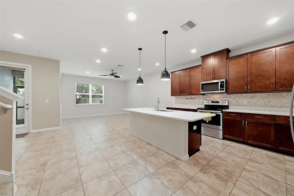 18924 Ulmus Street Lutz FL 33558