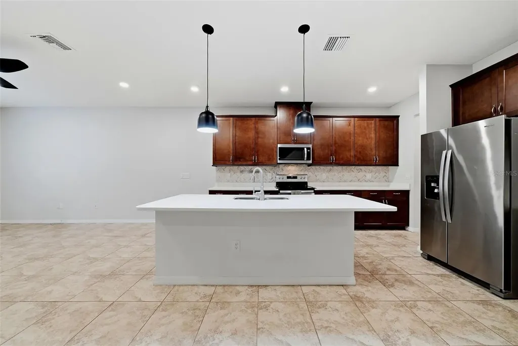 18924 Ulmus Street Lutz FL 33558