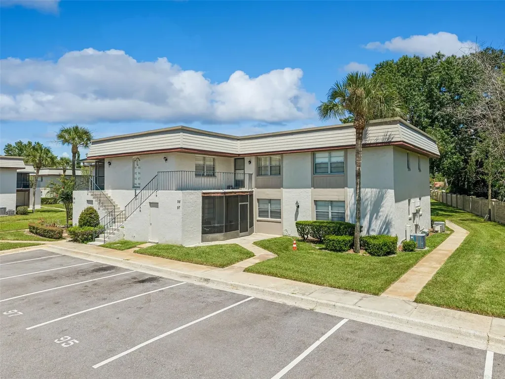 93 Windtree Lane Winter Garden FL 34787
