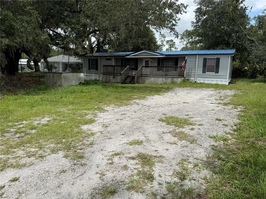 13140 Thonotosassa Road Dover FL 33527