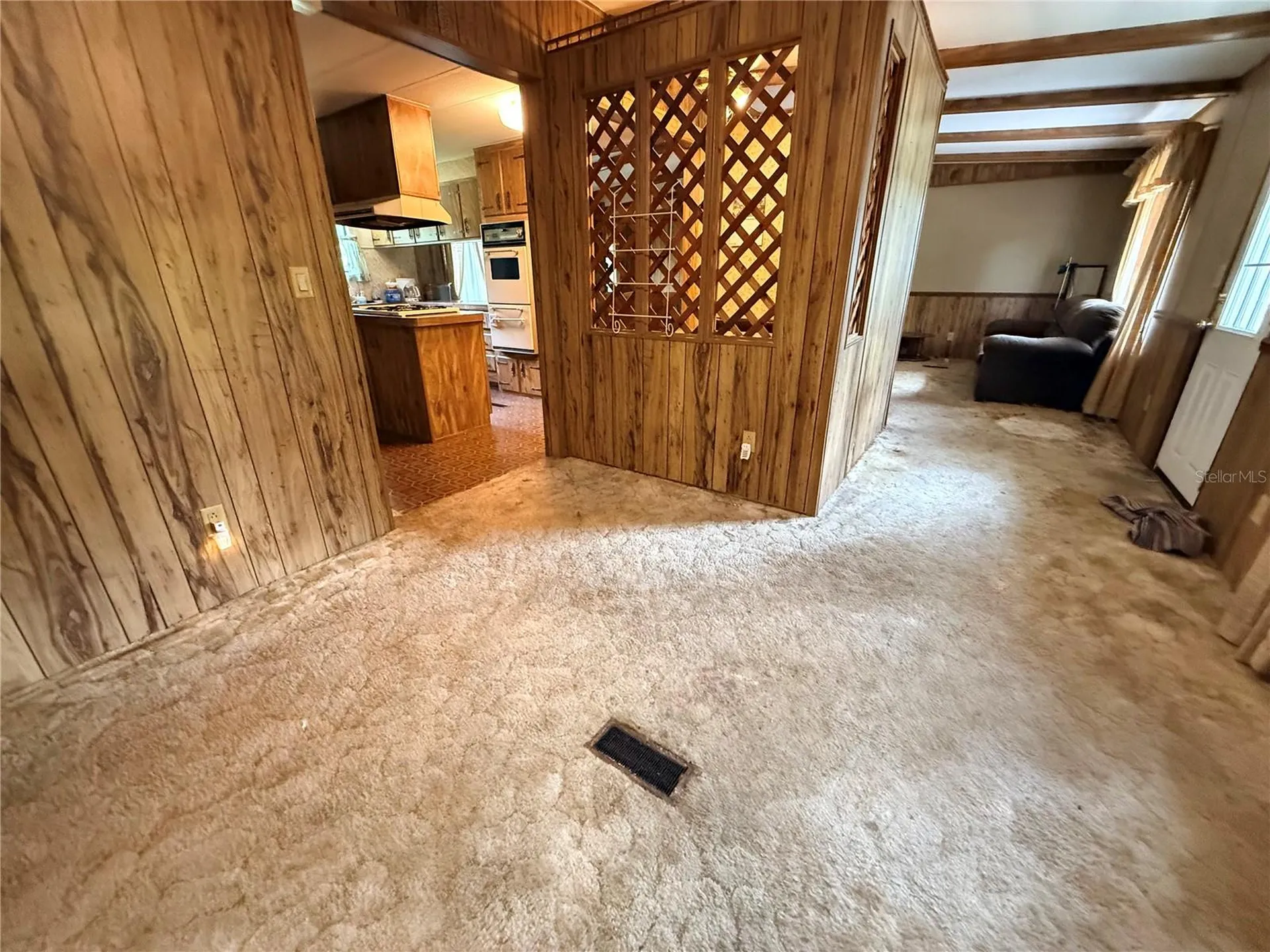13140 Thonotosassa Road Dover FL 33527