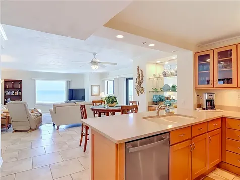 5207 S Atlantic Avenue New Smyrna Beach FL 32169