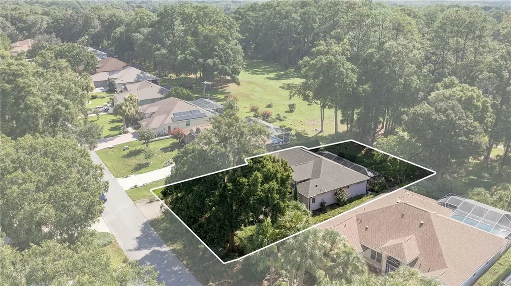 8939 SW 194th Court Dunnellon FL 34432